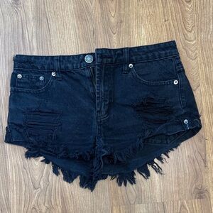Black Frayed Hem Jean Shorts
